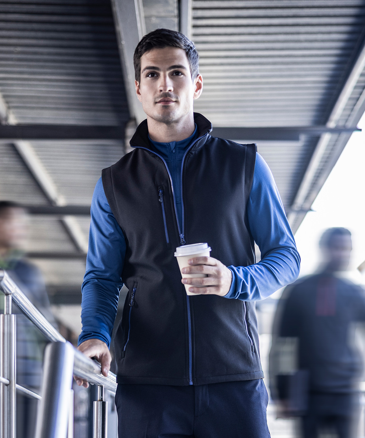 Navigate 2-layer softshell bodywarmer