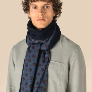 Spasso Uniseks tulbanddoek met bloemenmotief  — Blue Garnet Flowers