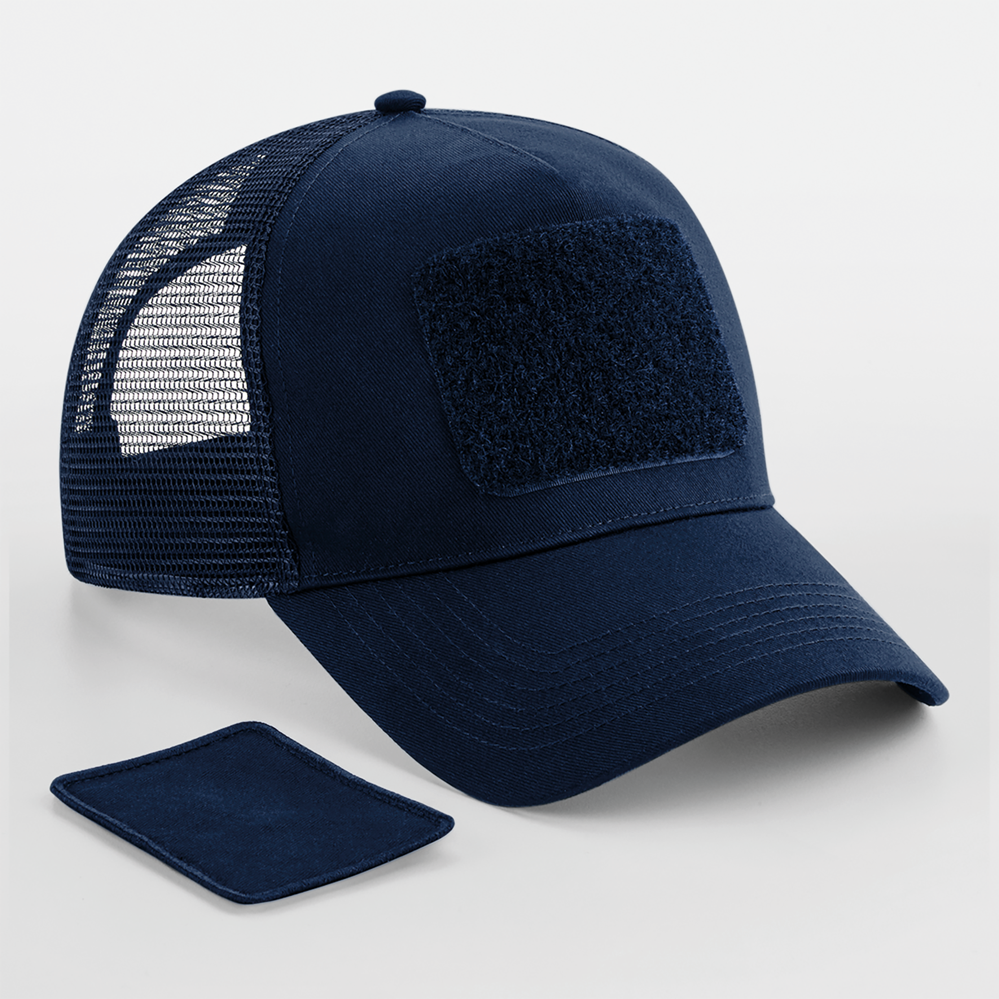 Beechfield® Meshpet, verstelbaar aan de achterkant met afneembare patch. — French Navy